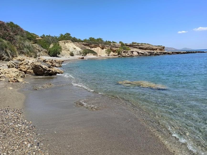 Paradisos Luxury Villas Next To Beach Koutsourás 外观 照片
